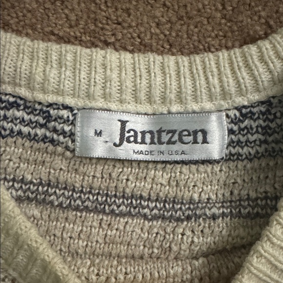 Jantzen Cream and Black Knit Sweater - Picture 2 of 5